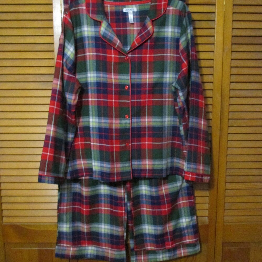 Jockey NWOT pajamas 2 piece set soft button down top elastic waist pants size XL